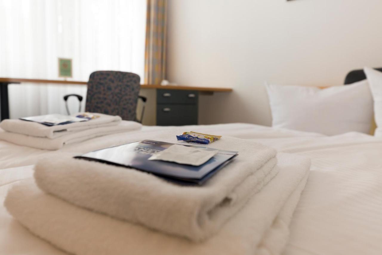 Seepark Hotel Am Wandlitzsee Eksteriør billede