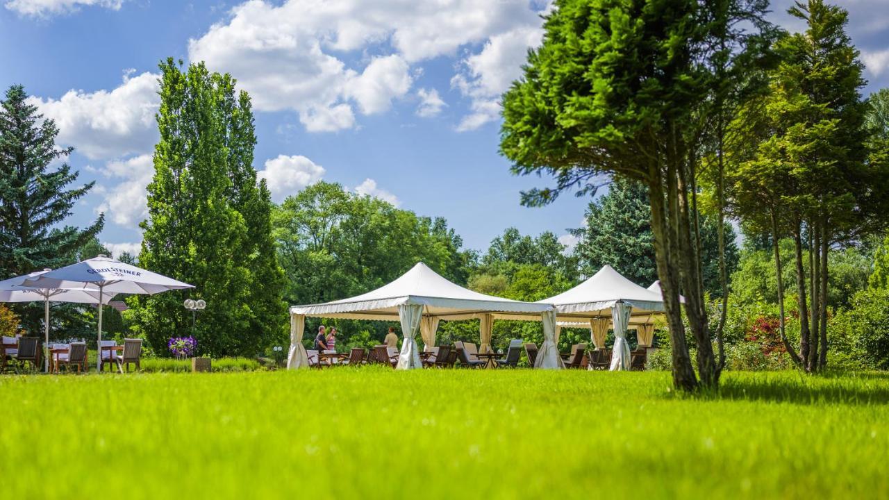 Seepark Hotel Am Wandlitzsee Eksteriør billede