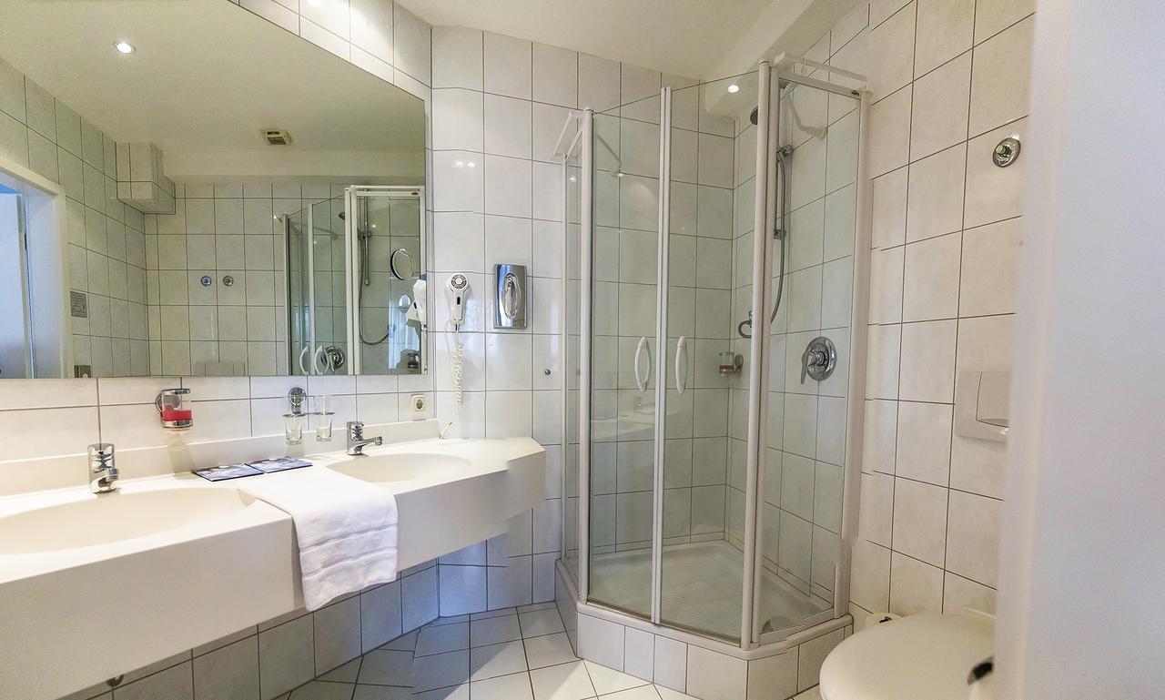 Seepark Hotel Am Wandlitzsee Eksteriør billede